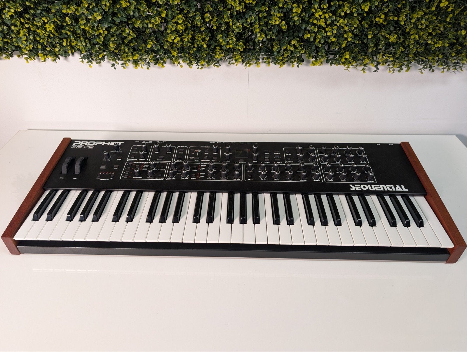 Prosq Music | De Sequential Prophet REV2 8-Voice als nieuw, Muziek en Instrumenten, Ophalen of Verzenden