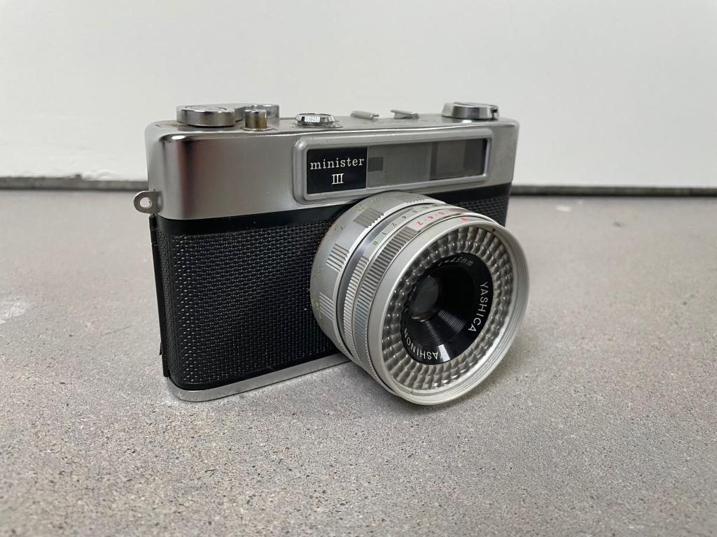 Yashica minister III, Ophalen, Zo goed als nieuw, Spiegelreflex