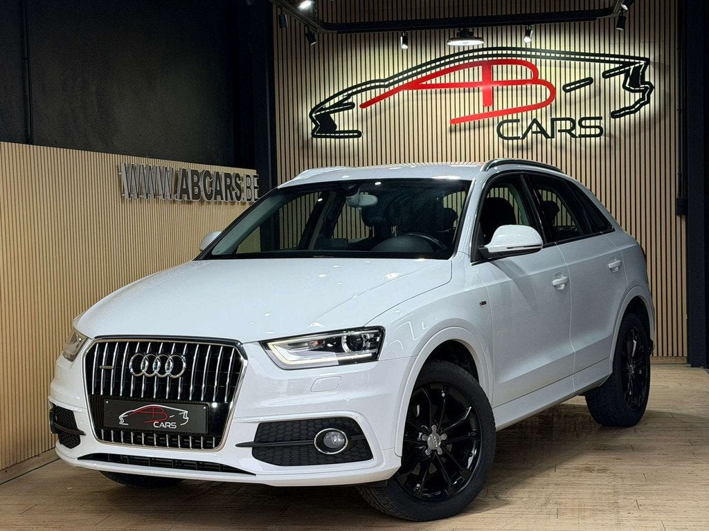 Audi Q3 2.0 TDi Quattro S line S tronic * GARANTIE 12 MOIS *, Auto's, Automaat, Euro 5, Stof, Gebruikt