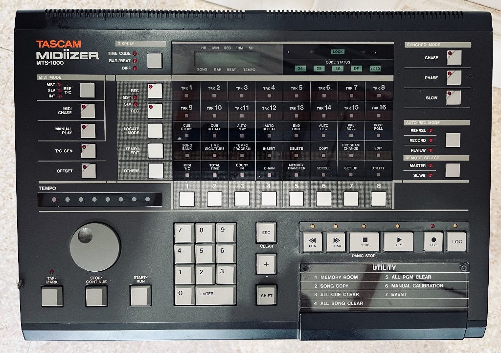 Tascam MTS-1000 – Synchroniseur MIDI / Tape, Ophalen of Verzenden, Gebruikt, Audio