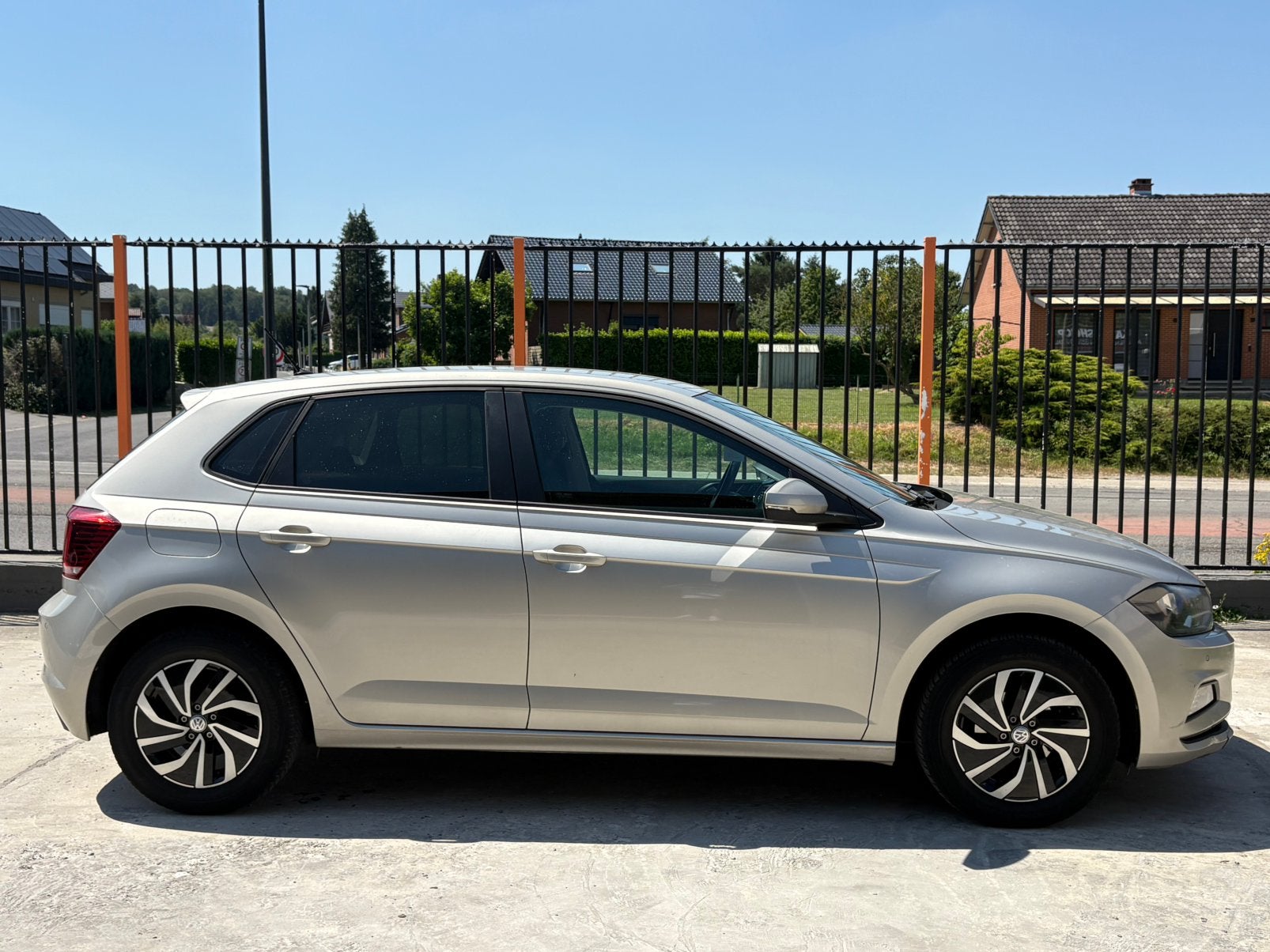 VW POLO 1.0i ESSENCE 110 000KM CARPASS 2018 EURO 6B, Achat, Euro 6, Entreprise, Boîte manuelle
