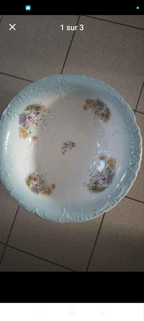 Ancien plat en faïence, Enlèvement