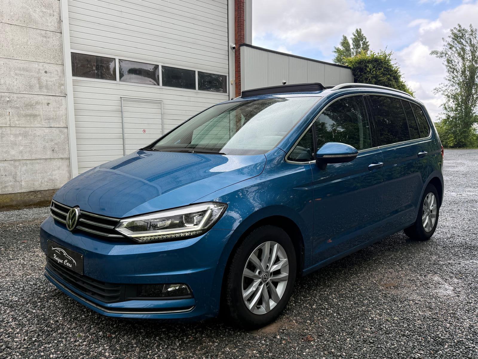 VW Touran 1.0 TSI Benzine - 7 zit / Highline / 2019 / Pano, Autos, Achat, Euro 6, Entreprise, Electronic Stability Program (ESP)