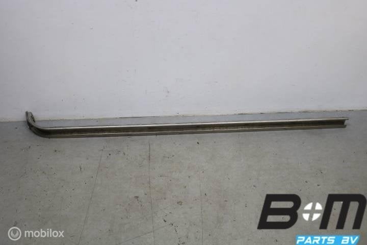 Schuifdeur rail rechts VW Crafter 2E A9067660337, Gebruikt