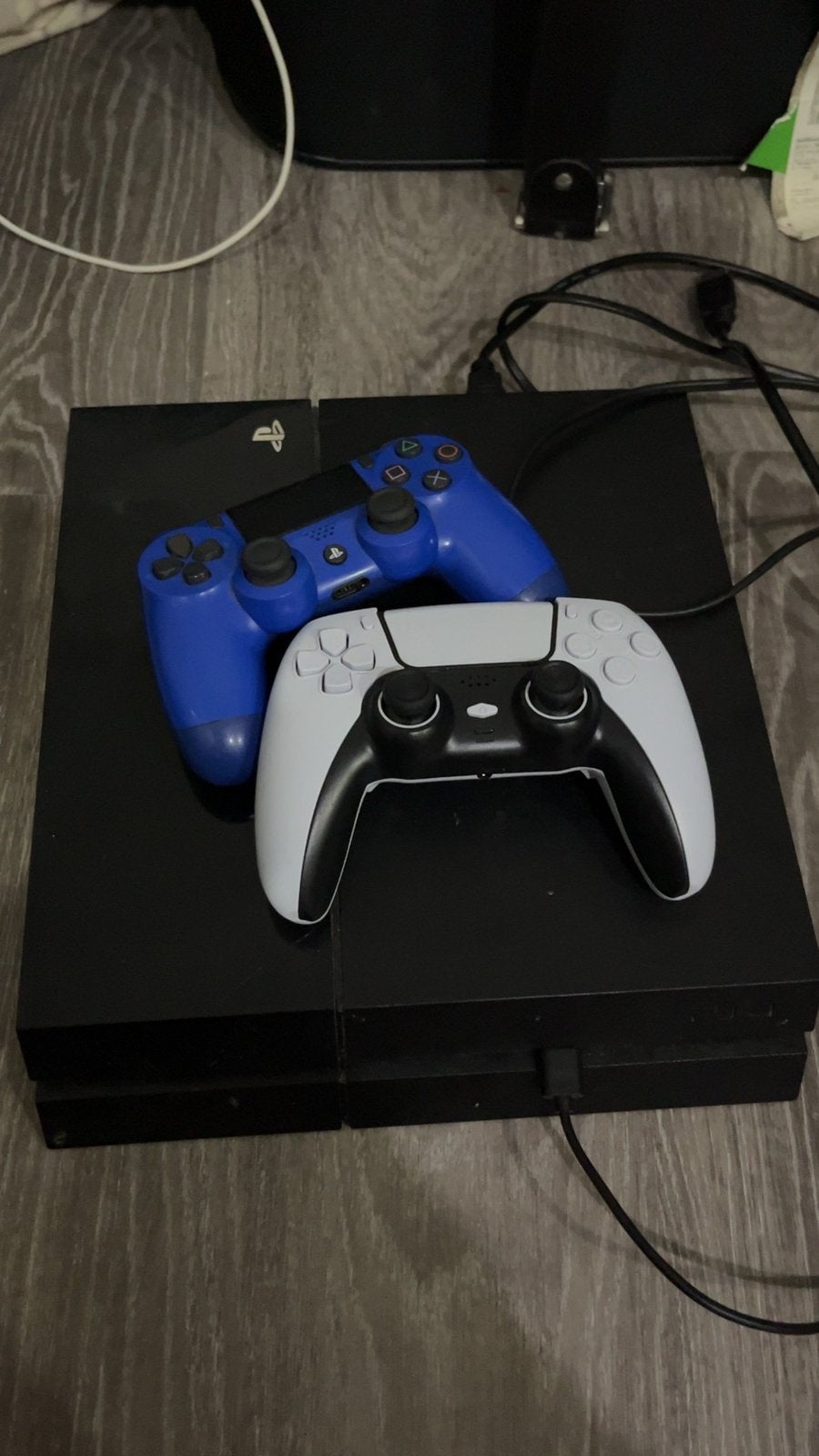 PlayStation 4, Ophalen, Zo goed als nieuw