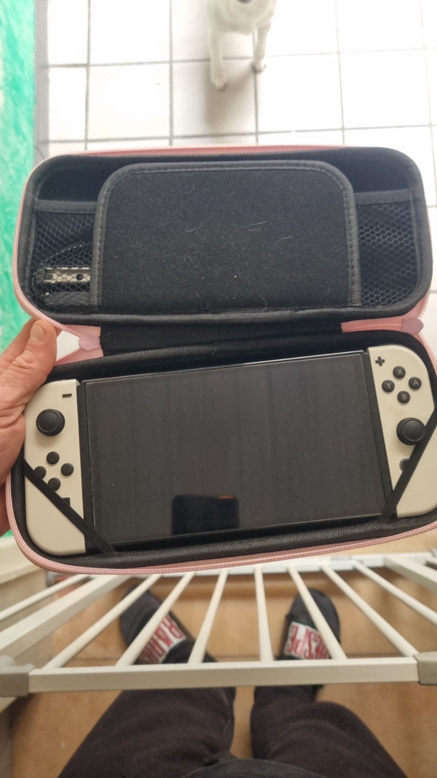 Nintendo OLED, Enlèvement