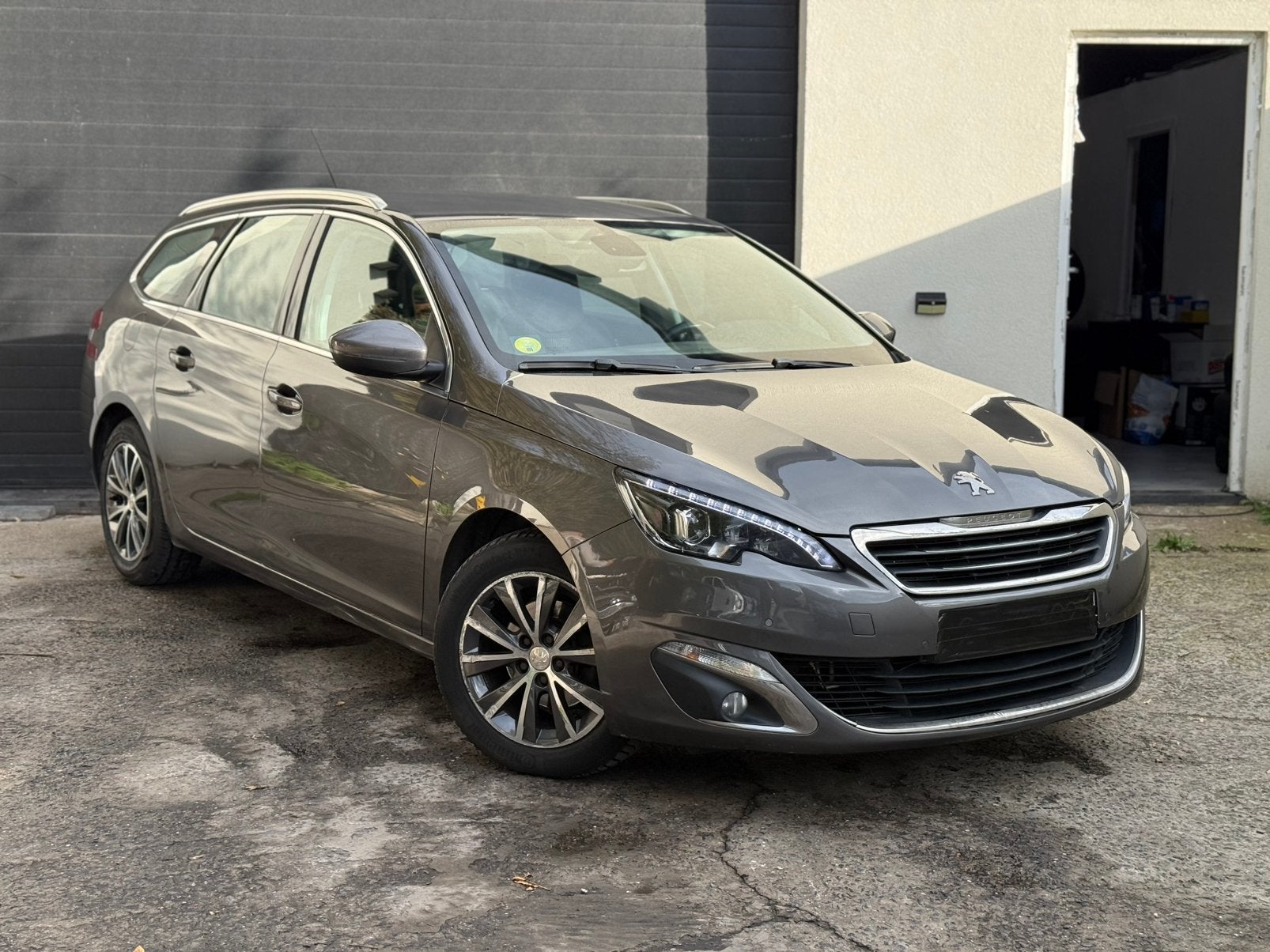 PEUGEOT 308 1.6 HDI – AUTOMAAT – HANDELAAR / EXPORT, Autos, Argent ou Gris, Achat, Euro 6, Entreprise