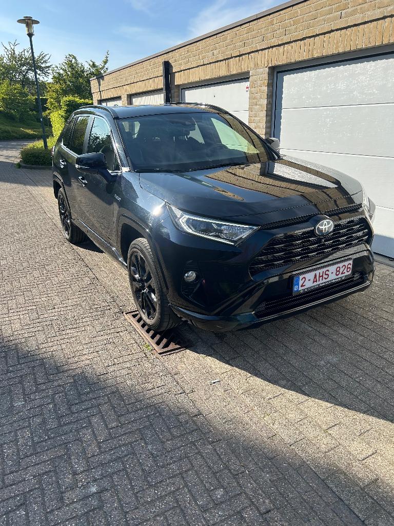 Toyota Raf 4, Autos, Achat, Euro 6, Entreprise, Noir