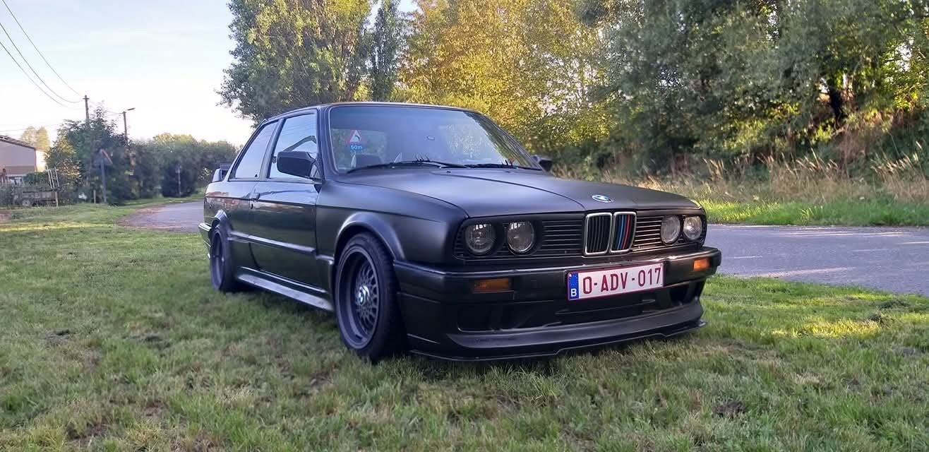 BMW E30 318is, Ophalen, BMW