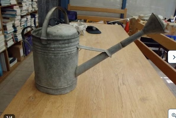 zinken gieter met sproeikop - tuindecoratie, Tuin en Terras, Ophalen