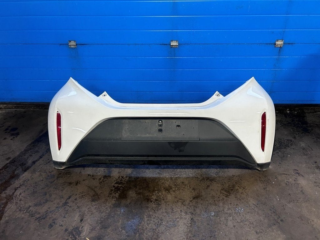 BUMPER ACHTER Toyota Aygo X (01-2021/-), Gebruikt, Kundenbetreuung@toyota.de, Toyota, Achter
