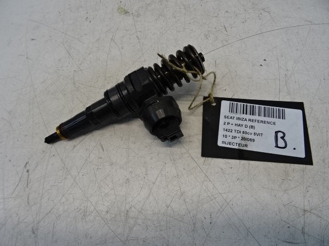 INJECTEUR Seat Ibiza IV (6J5) (038130073BP(CT)), Utilisé, Seat