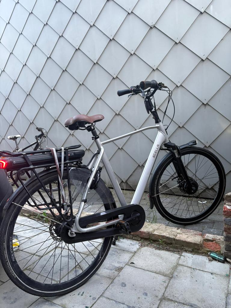Elektrische fiets Stella Livorno, Fietsen en Brommers, Elektrische fietsen, Ophalen, Zo goed als nieuw