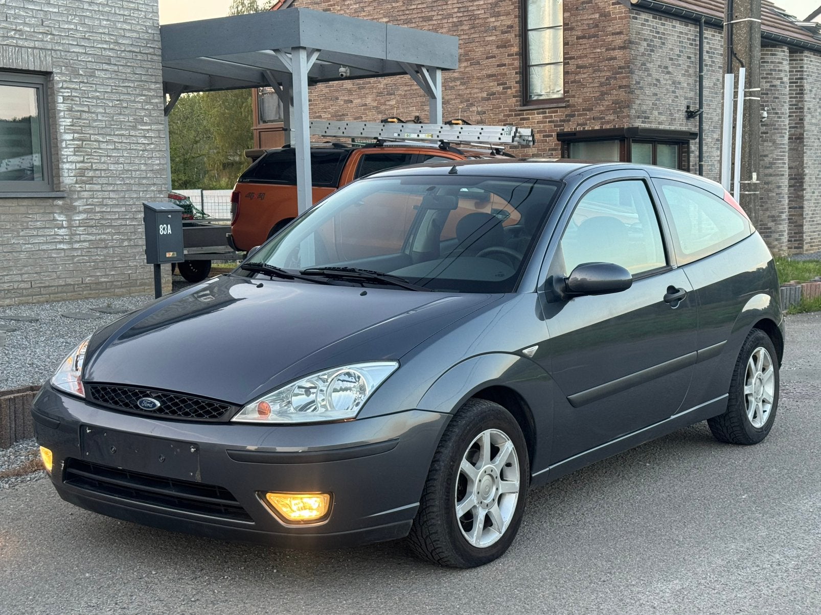 Ford focus 1.8DCi 2004 Clim Petit Prix Ct ok Feuille rose Ok, Auto's, Focus, Stof, Zwart, Electronic Stability Program (ESP)