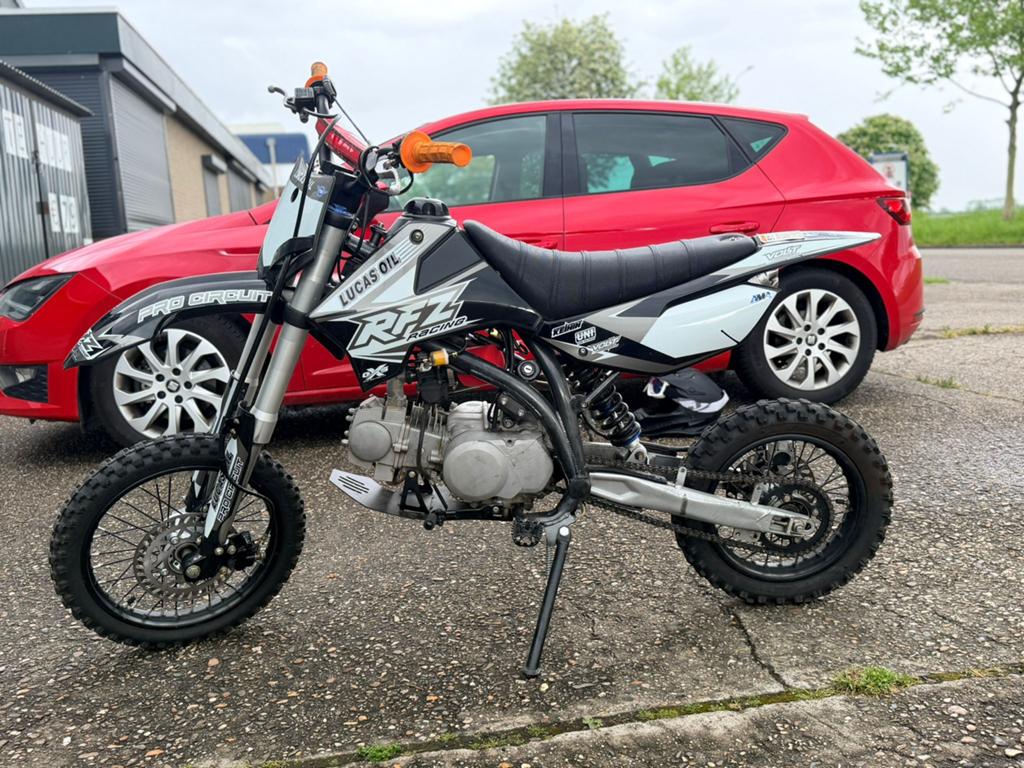Pitbike 125 4T RFZ, Fietsen en Brommers, Minibikes, Midibikes en Pitbikes, Ophalen, 125 cc, Schijfrem, Pitbike