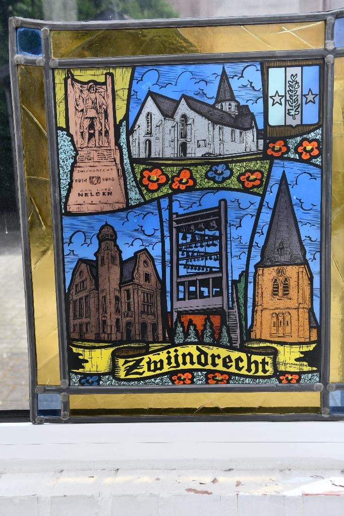 VINTEGE GLASRAAM GEMEENTE ZWIJNDRECHT, Ophalen