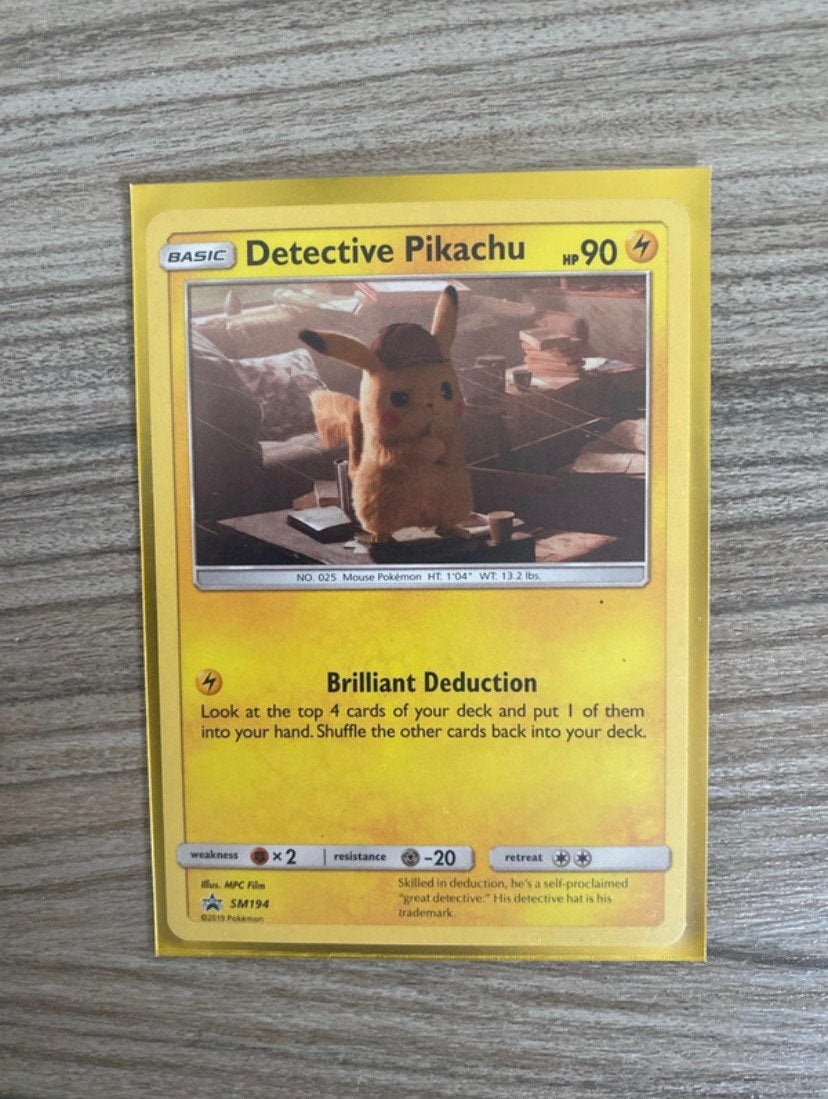 Detective Pikachu (SM194), Hobby en Vrije tijd, Ophalen of Verzenden, Zo goed als nieuw, Losse kaart, Foil
