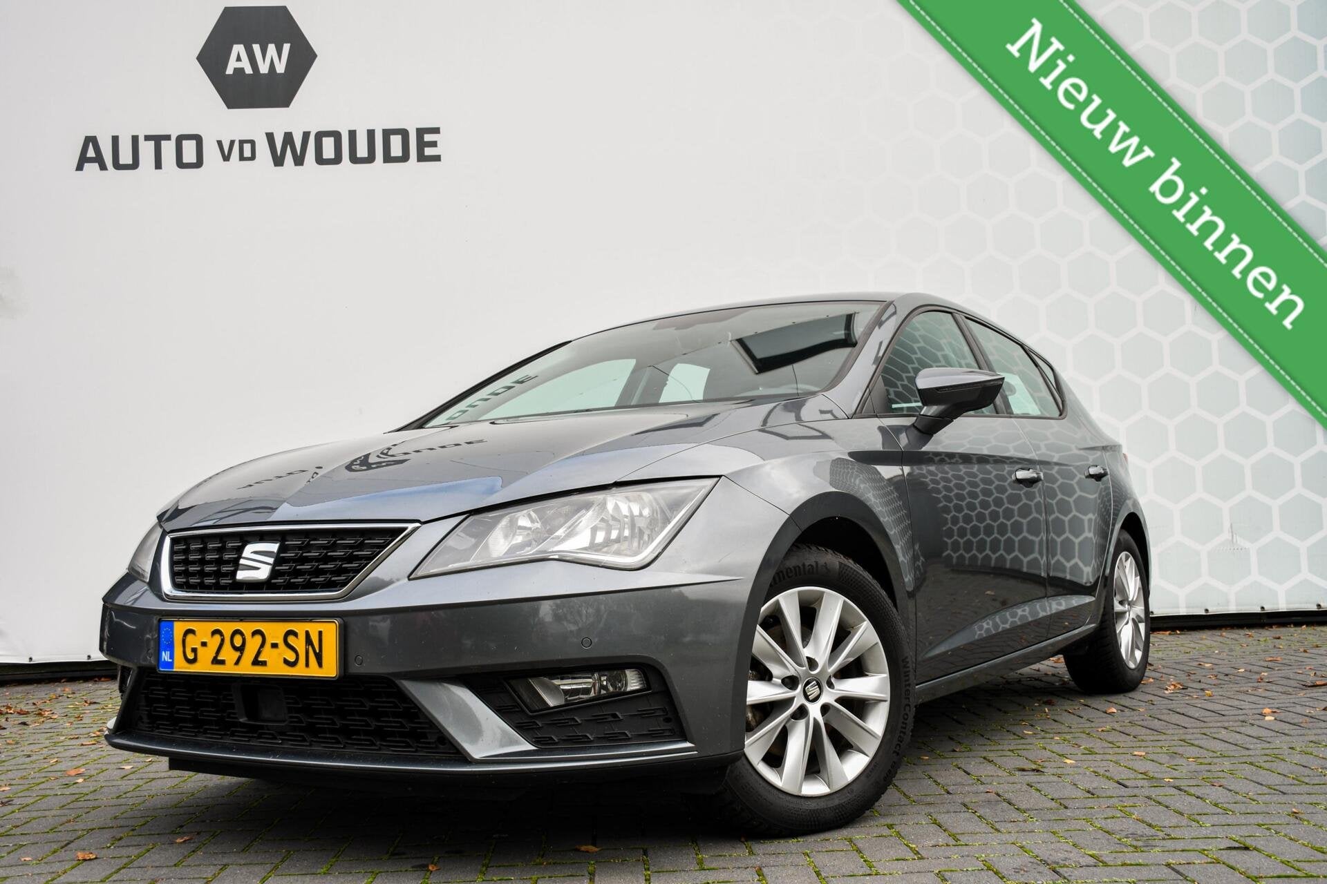 SEAT Leon 1.6 TDI Reference Airco Carplay Front assistent, Autos, Achat, Euro 6, Entreprise, Volant multifonction