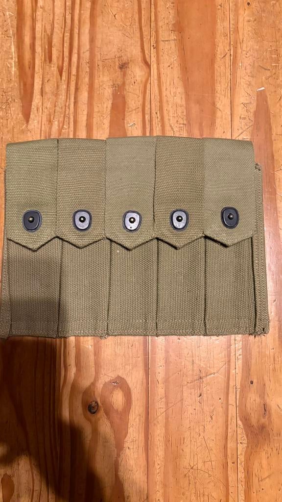 Originele Thompson opladerhouder uit de Tweede Wereldoorlog, Verzamelen, Ophalen of Verzenden, Landmacht, Overige typen