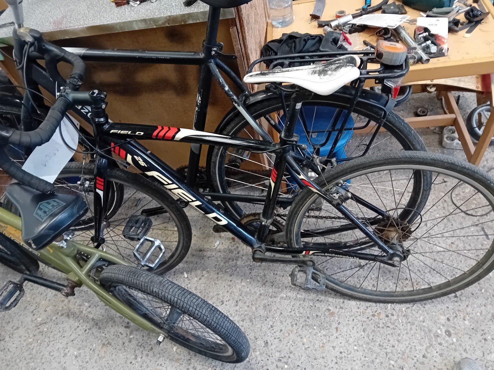 Crosse fiets Field 26, Enlèvement
