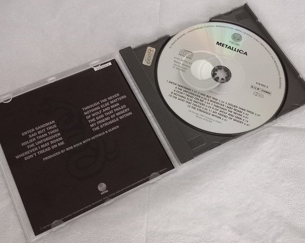 Metallica - Metallica (The Black Album) - 1991, CD & DVD, CD | Hardrock & Metal, Heavy metal, Comprend un livret, Enlèvement, Utilisé
