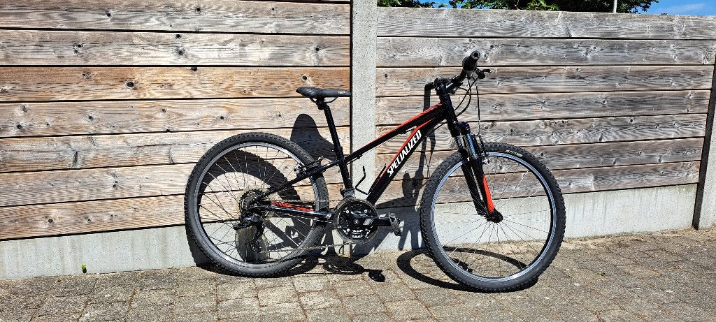 Specialized Hotrock 24 inch, Fietsen en Brommers, 20 inch of meer, Gebruikt, Velgrem, Ophalen