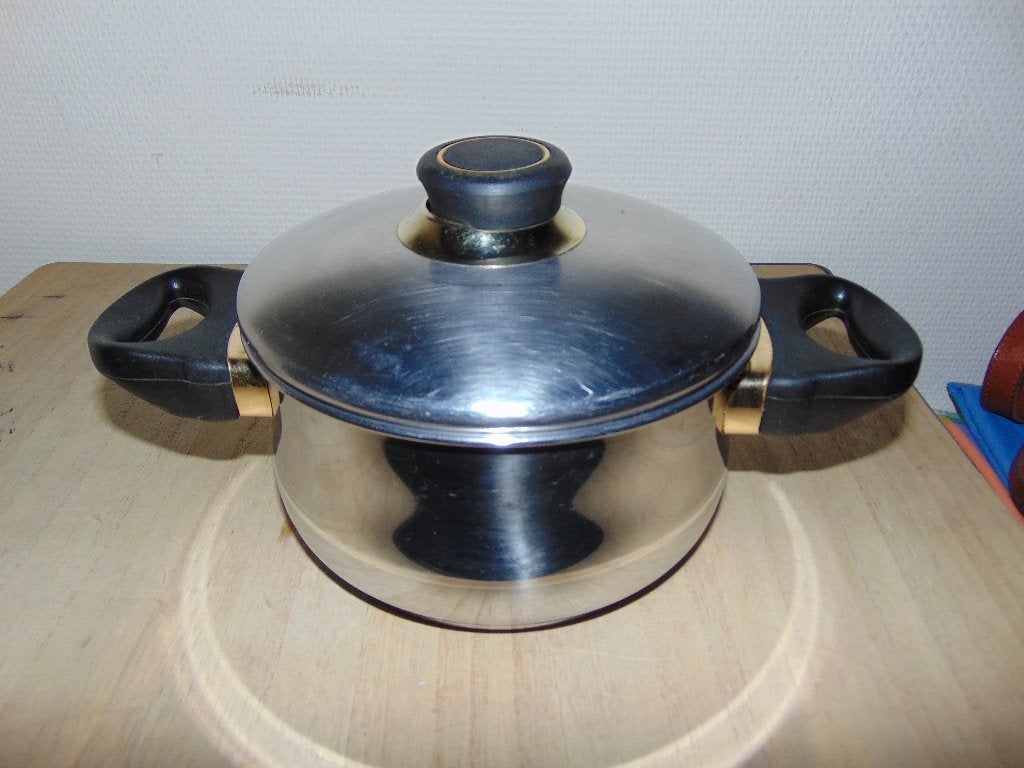 Kookpotje inox 17 cm, Ophalen of Verzenden, Gebruikt, Inox, Kookpan