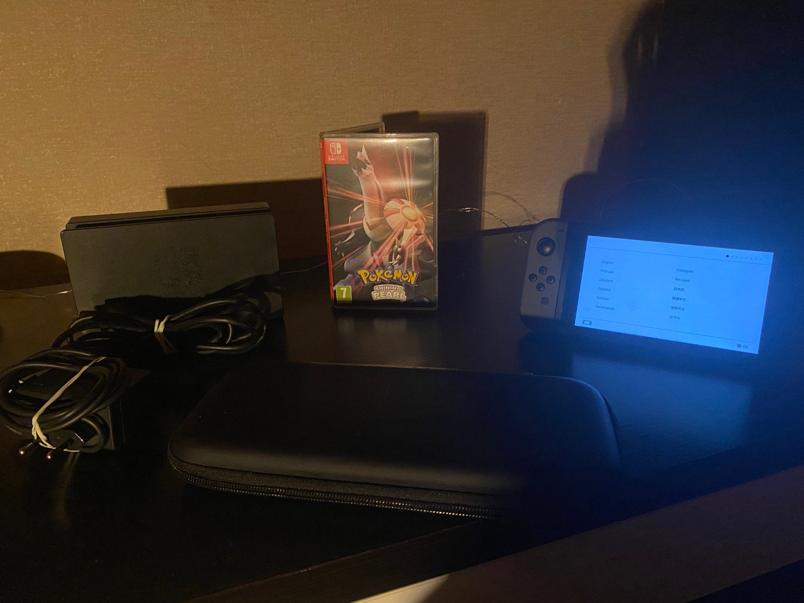 Nintendo Switch grijs + Pokémon Pearl + case, Ophalen
