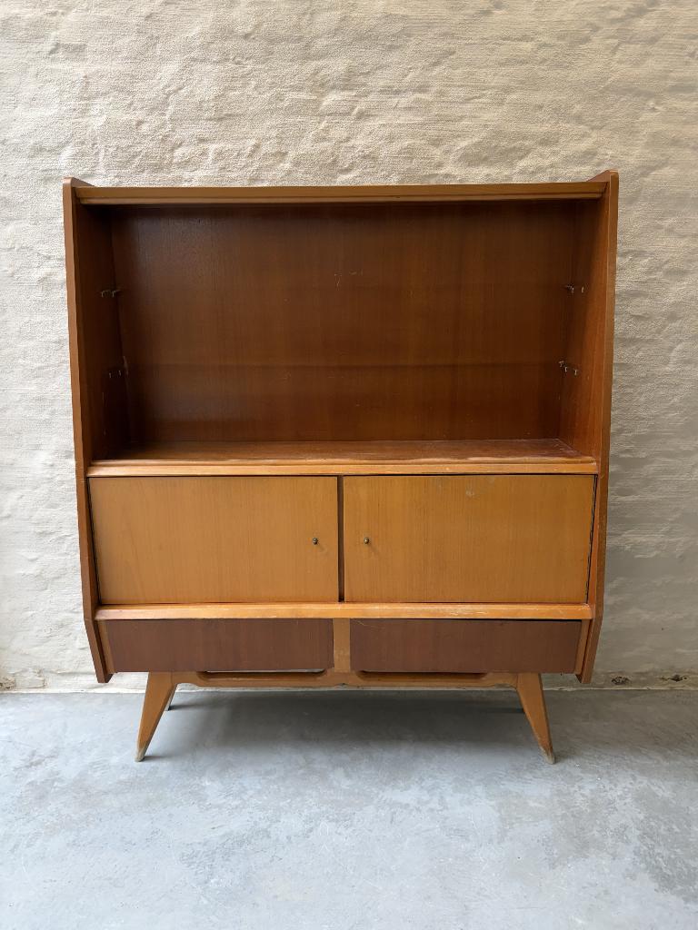 Vitrine, années 50-60, placage de bois, Avec tiroir(s), 25 à 50 cm, Enlèvement ou Envoi, 100 à 150 cm