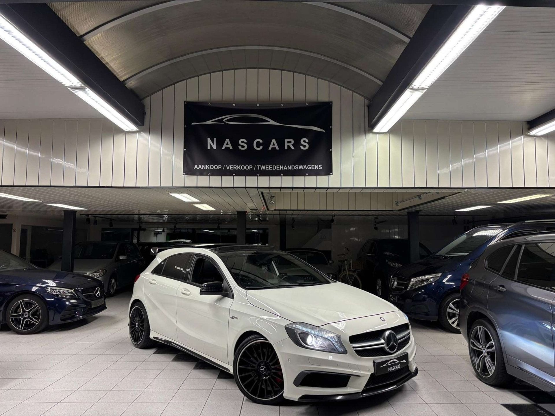 Mercedes-Benz A 45 AMG A 45 AMG 4-Matic, Auto's, Automaat, Gebruikt, 4 cilinders, Alcantara