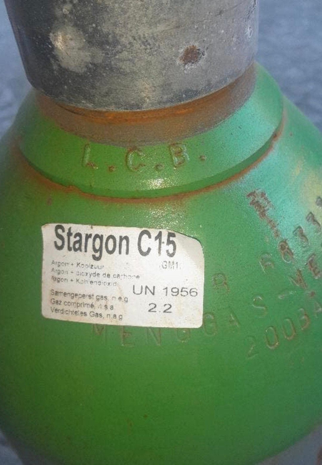 menggas halfautomaat  leeg, Enlèvement