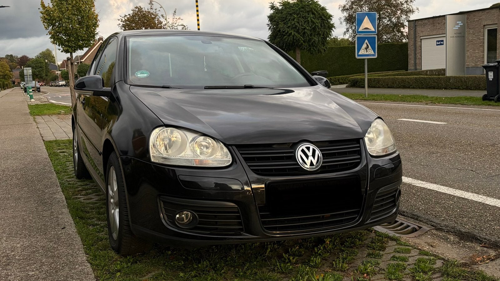Volkswagen golf 5 GT top staat 139dkm full option, Voorwielaandrijving, Dealer onderhouden, Stof, Zwart