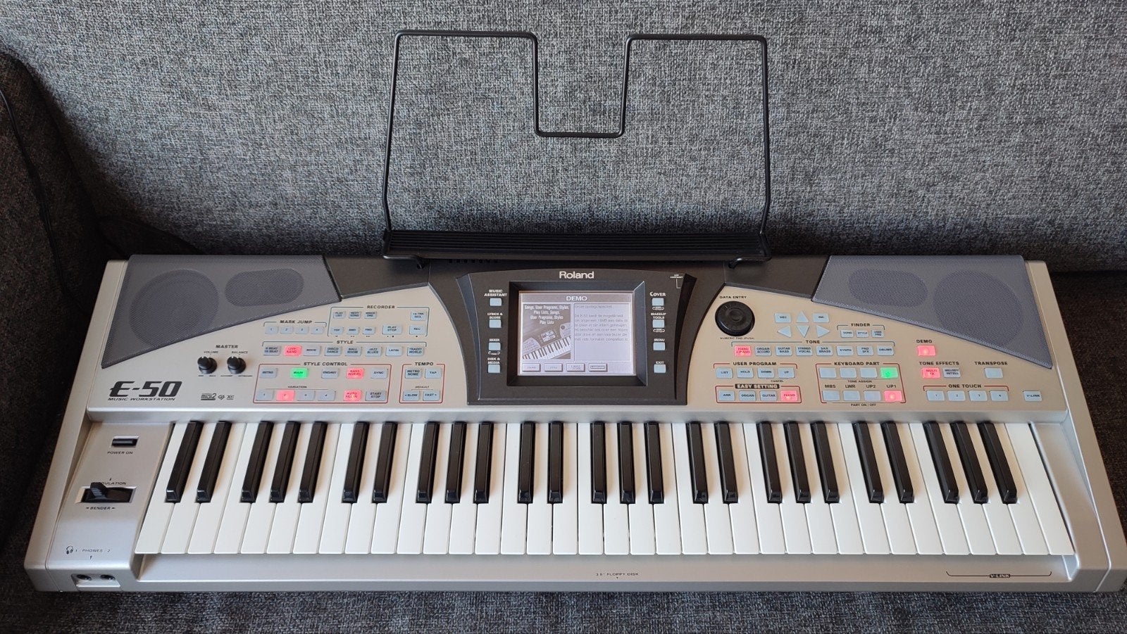 Roland E-50 Workstation, 61 touches, Enlèvement ou Envoi, Roland, Comme neuf