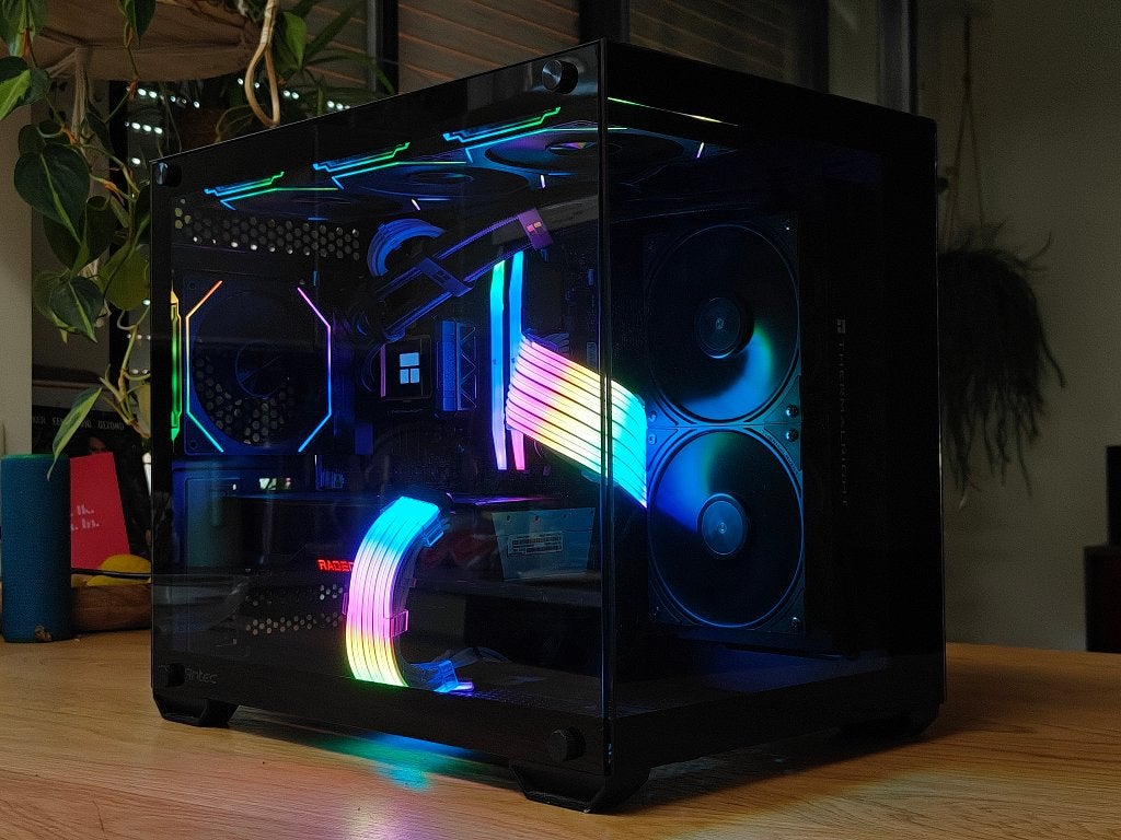 Krachtige high end gaming pc (Ryzen 7 & Rx 6900 xt), Computers en Software, Desktop Pc's, Ophalen, 32 GB, Virtual Reality, Zo goed als nieuw