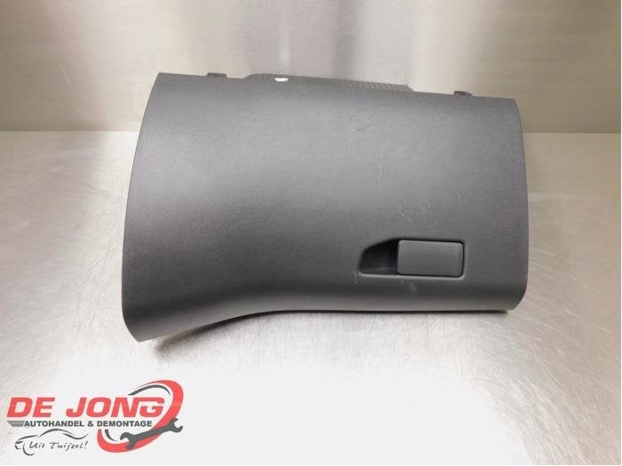 Boîte à gants d'un Peugeot 308, -, 3 mois de garantie, Utilisé, -