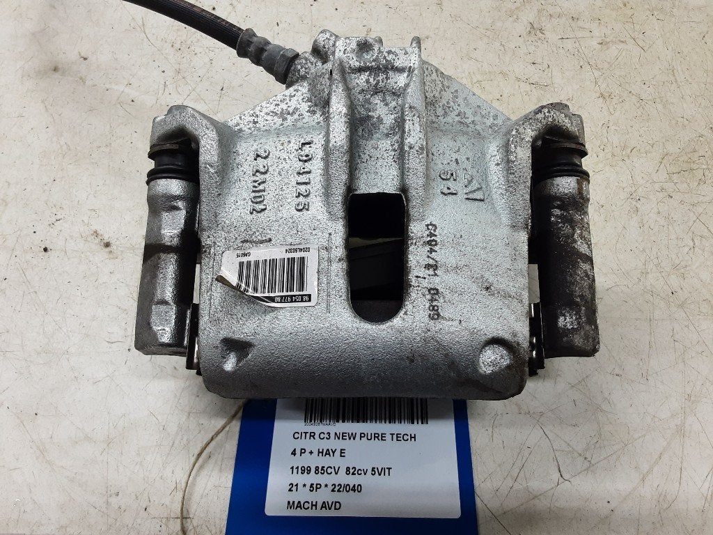 REMKLAUW RECHTS VOOR Citroën C3 (SX / SW) (9805497780), Gebruikt, Citroën