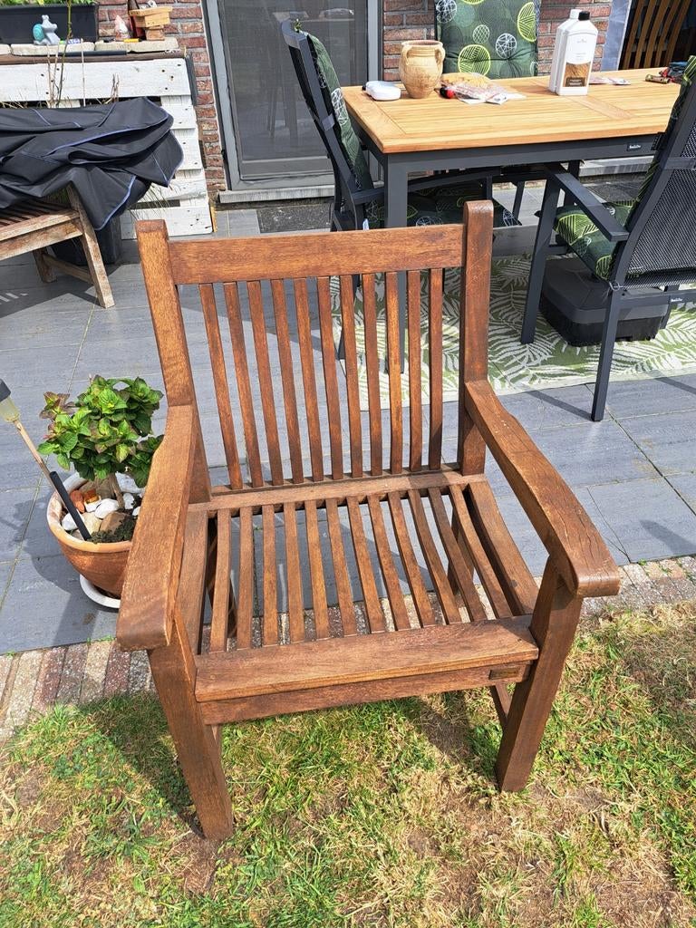 Tuinstoelen hardhout, Enlèvement