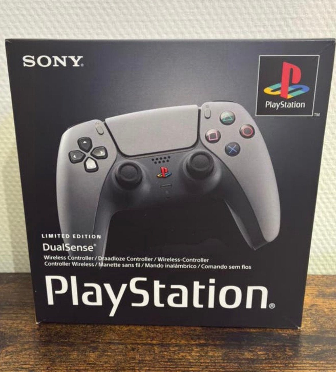 Playstation 5 30th anniversary controller, Games en Spelcomputers, Spelcomputers | Sony Consoles | Accessoires, PlayStation 5