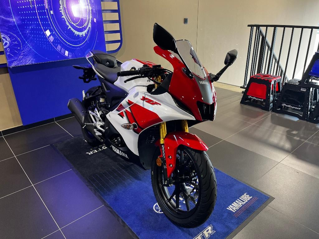 Yamaha R125 70th-anniversary, Motoren, Motoren | Yamaha, Bedrijf, Sport, 125 cc, 11 kW of minder