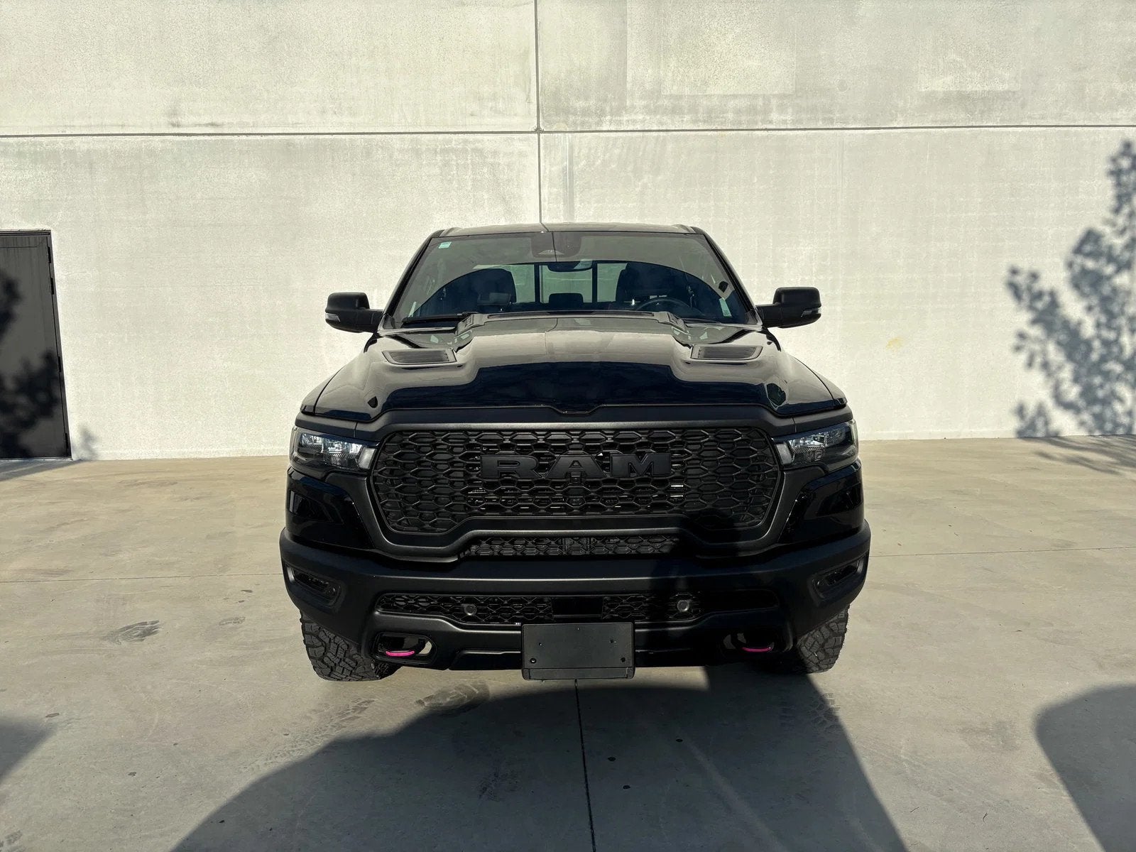 Dodge Ram 1500 Rebel | Leasing (automatique), Autos, Cuir, 5 places, Automatique, Quatre roues motrices / 4X4