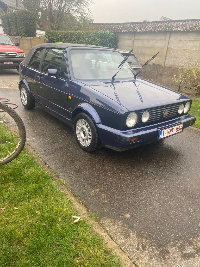 oldtimer golf 1 cabrio, Auto's, Voorwielaandrijving, 4 zetels, Stof, Overige kleuren