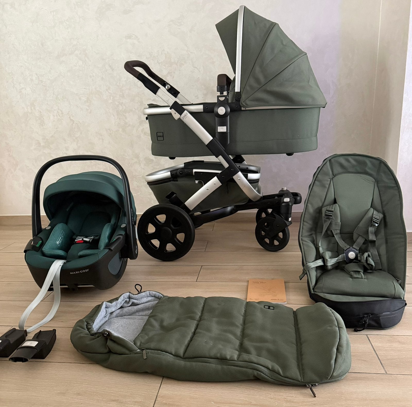 Kit complet 3-en-1 Joolz Geo 2 Marvelous Green, Ba, Comme neuf, Enlèvement, Protection de pluie