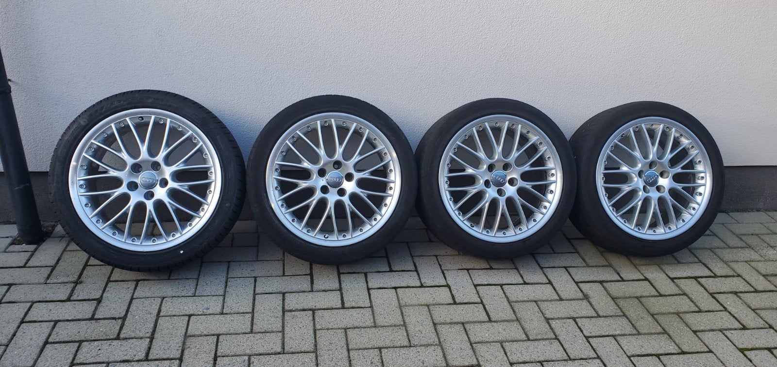 Originele 2 delige Audi A8 Speedline 

9J , ET 41 (zeldzaam), Autos : Pièces & Accessoires, Pneus & Jantes, Enlèvement, 19 pouces