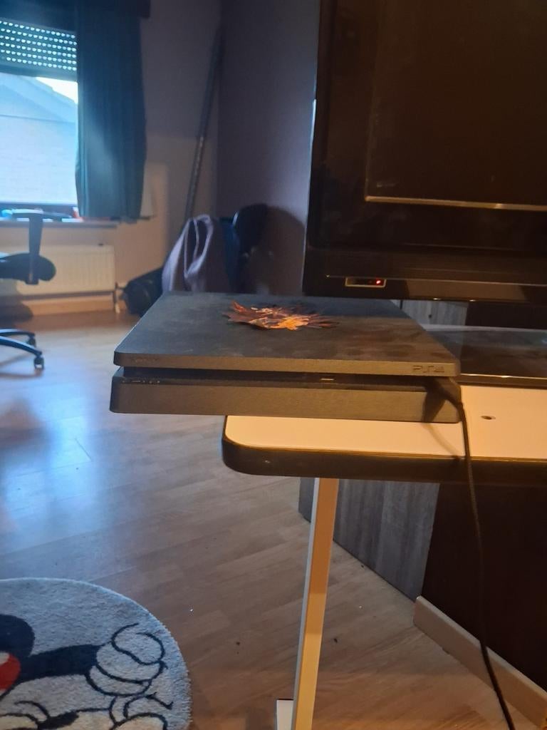 Ps4 goede staat alle kabels er bij, Games en Spelcomputers, Ophalen of Verzenden