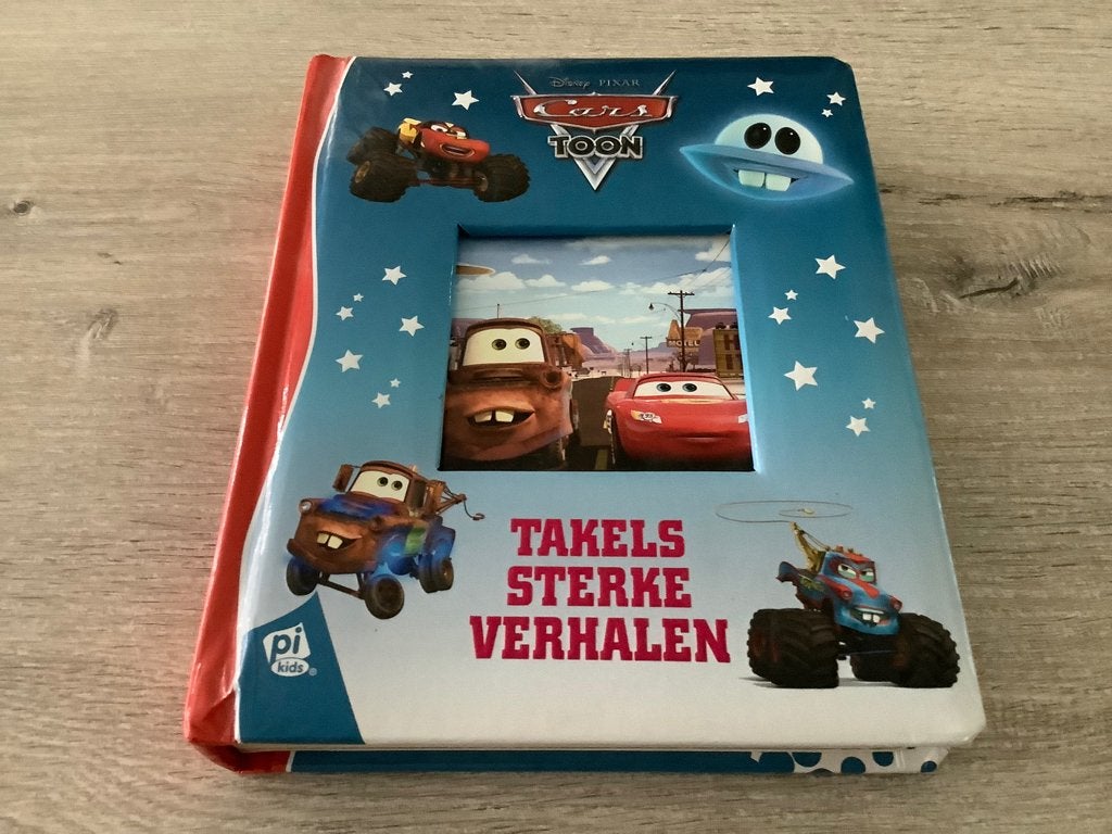 Disney-Pixar Cars Toons Takels sterke verhalen boek (2014), Jongen of Meisje, Ophalen of Verzenden, Zo goed als nieuw, Voorleesboek