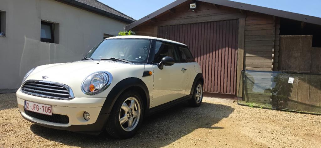 Mini 1.4 Benzine 127.000km, Auto diversen, Handleidingen en Instructieboekjes, Ophalen
