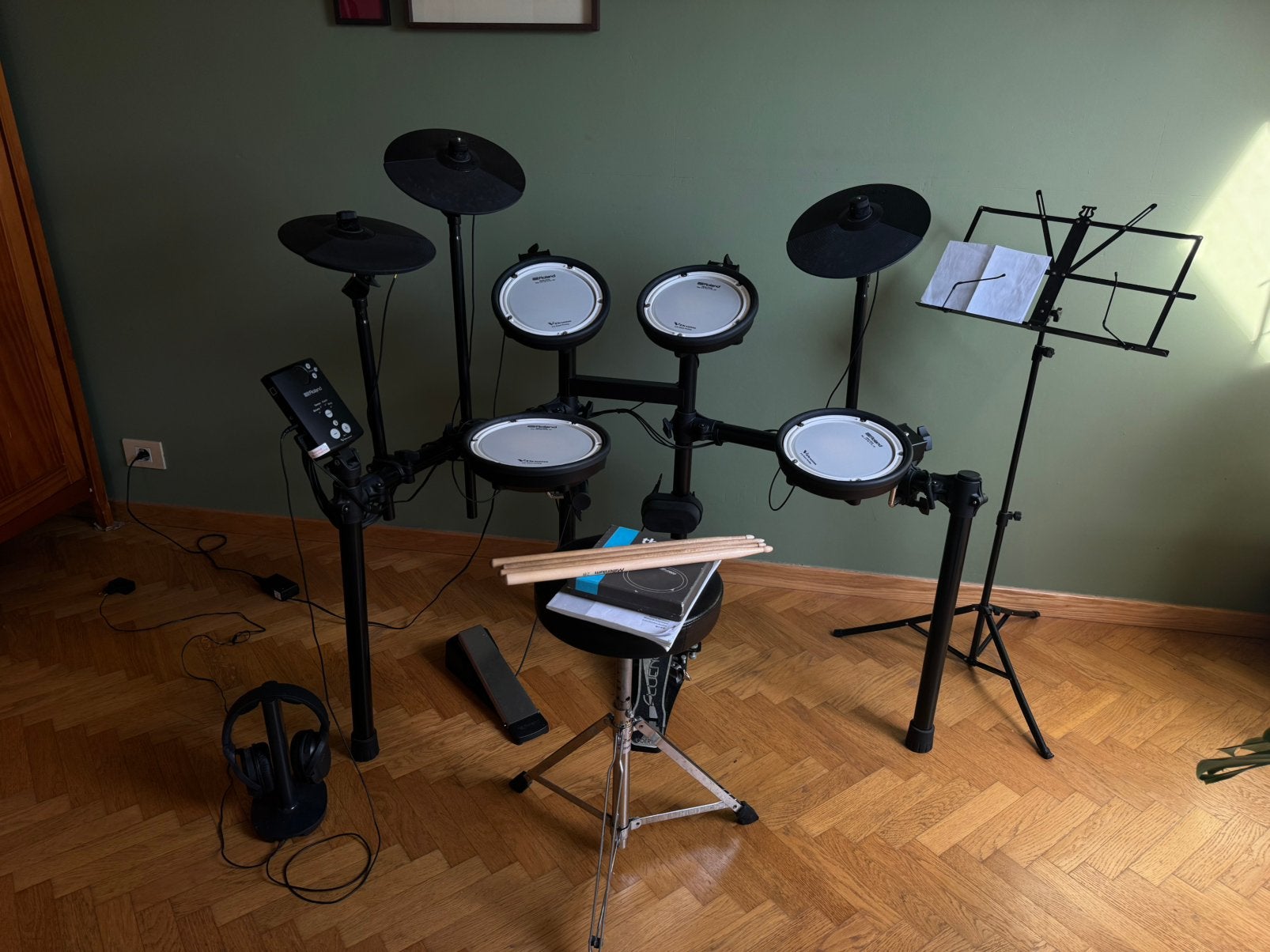 Roland TD-1DMK V-Drums elektronische drumset + accessoires, Muziek en Instrumenten, Ophalen, Zo goed als nieuw, Roland