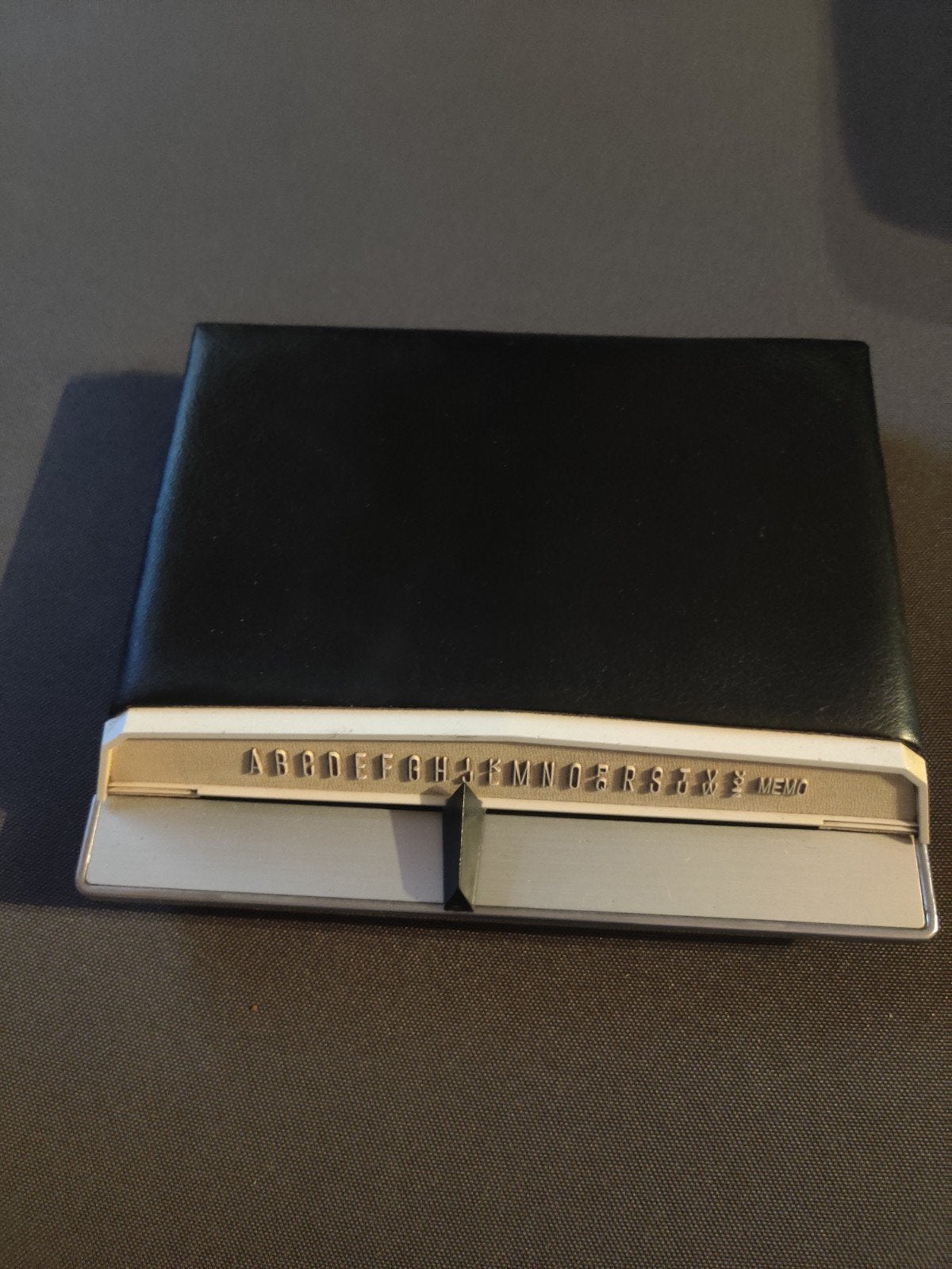 Vintage alfabetisch adresboek / telefoonboekje, Handtassen en Accessoires, Portemonnees, Ophalen of Verzenden