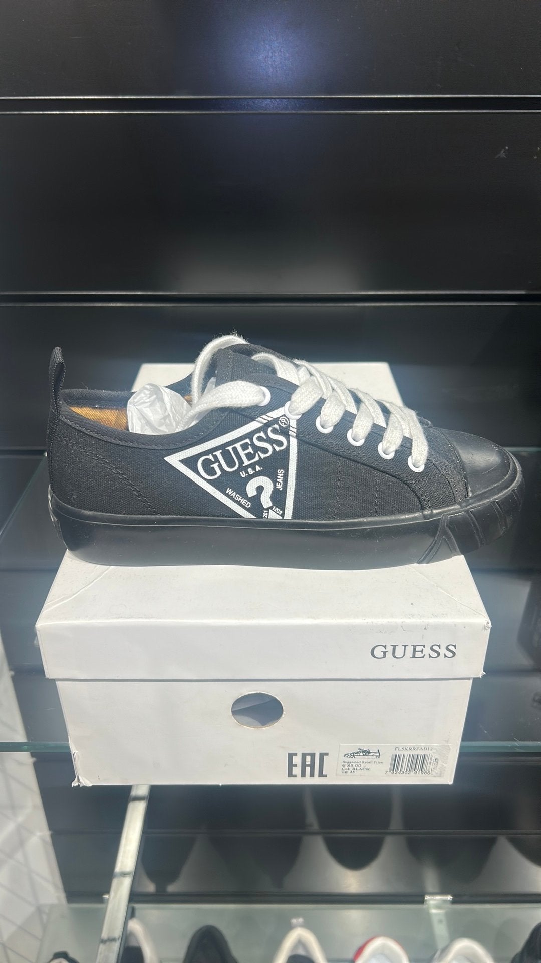 Vasket basse guess taille 35, Enlèvement, Neuf, Noir