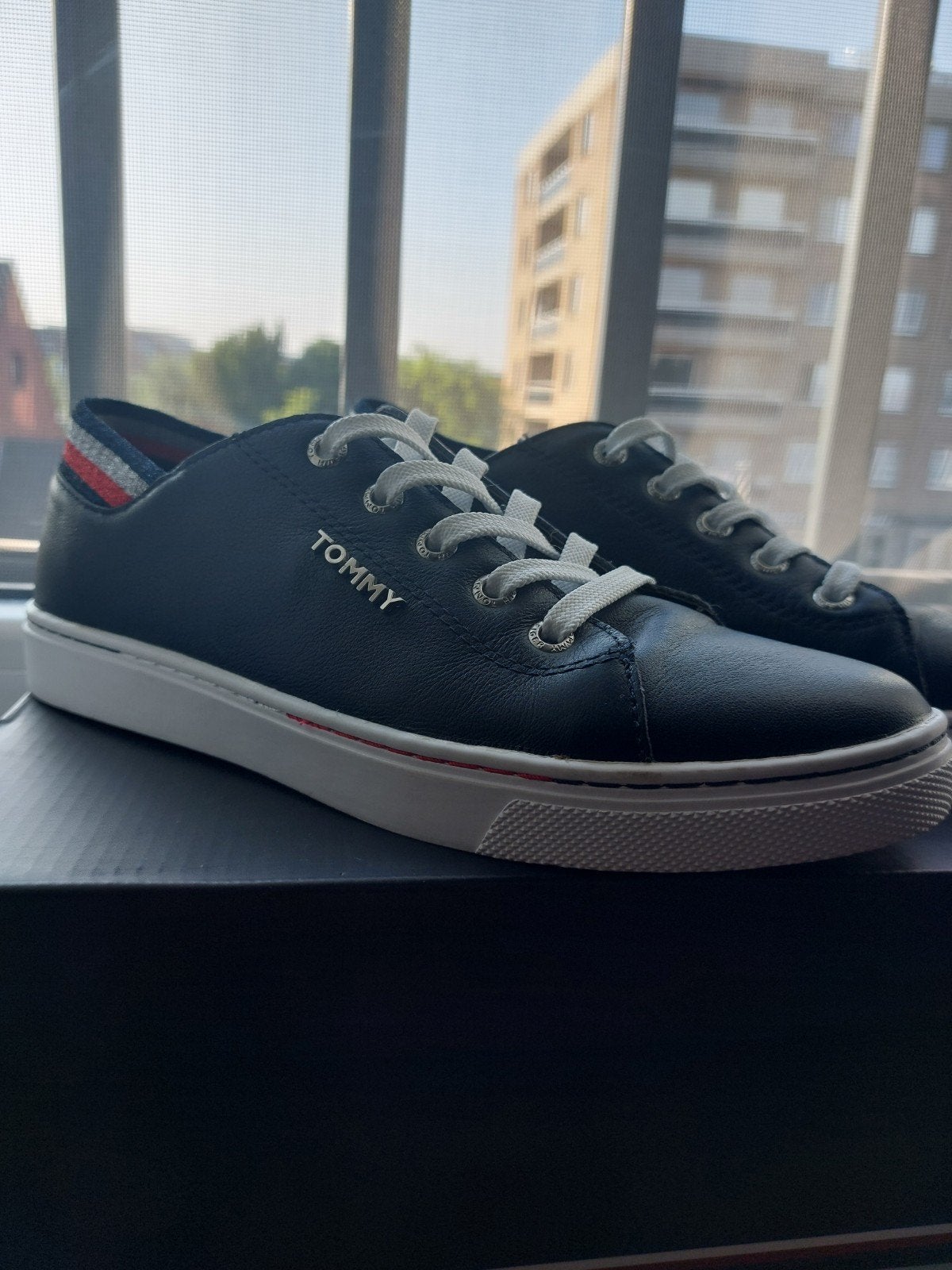 Tommy hilfiger dames schoenen, Comme neuf, Enlèvement, Tommy hilfiger, Bleu
